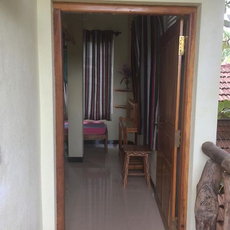 Beach Hut Arugam Bay Bagian luar foto