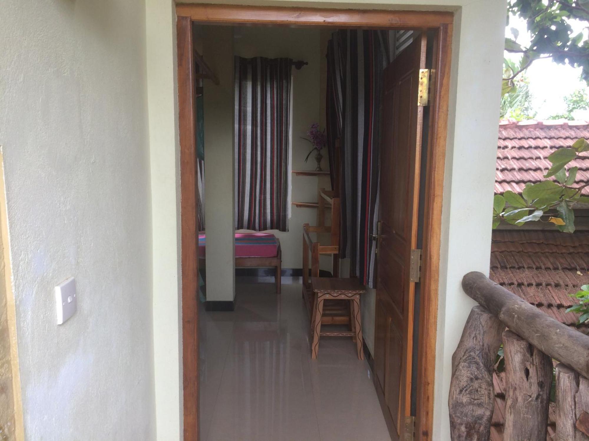 Beach Hut Arugam Bay Bagian luar foto