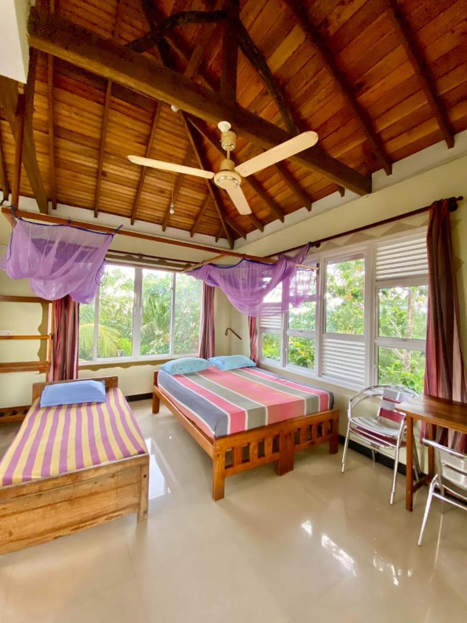 Beach Hut Arugam Bay Bagian luar foto
