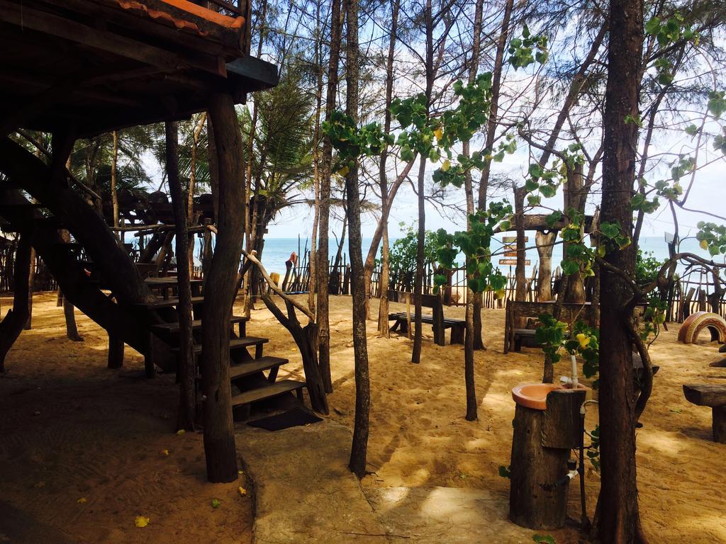 Beach Hut Arugam Bay Bagian luar foto