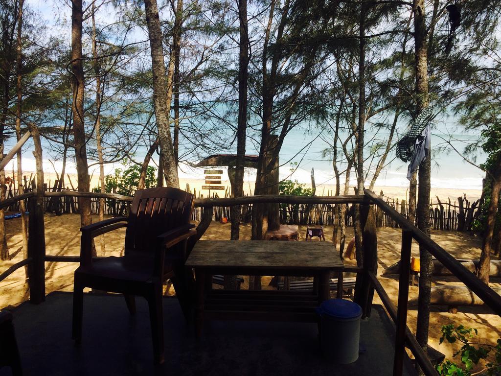 Beach Hut Arugam Bay Bagian luar foto