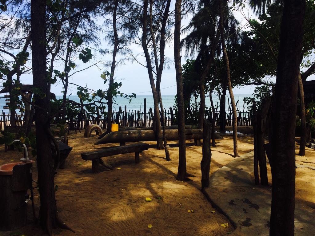 Beach Hut Arugam Bay Bagian luar foto