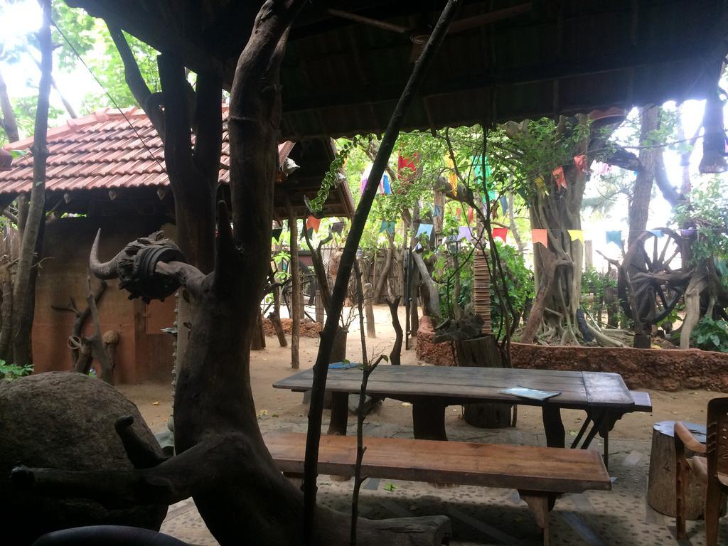 Beach Hut Arugam Bay Bagian luar foto