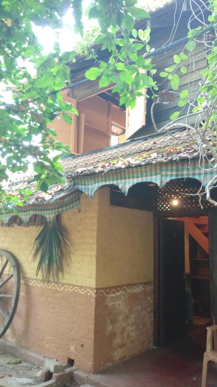 Beach Hut Arugam Bay Bagian luar foto
