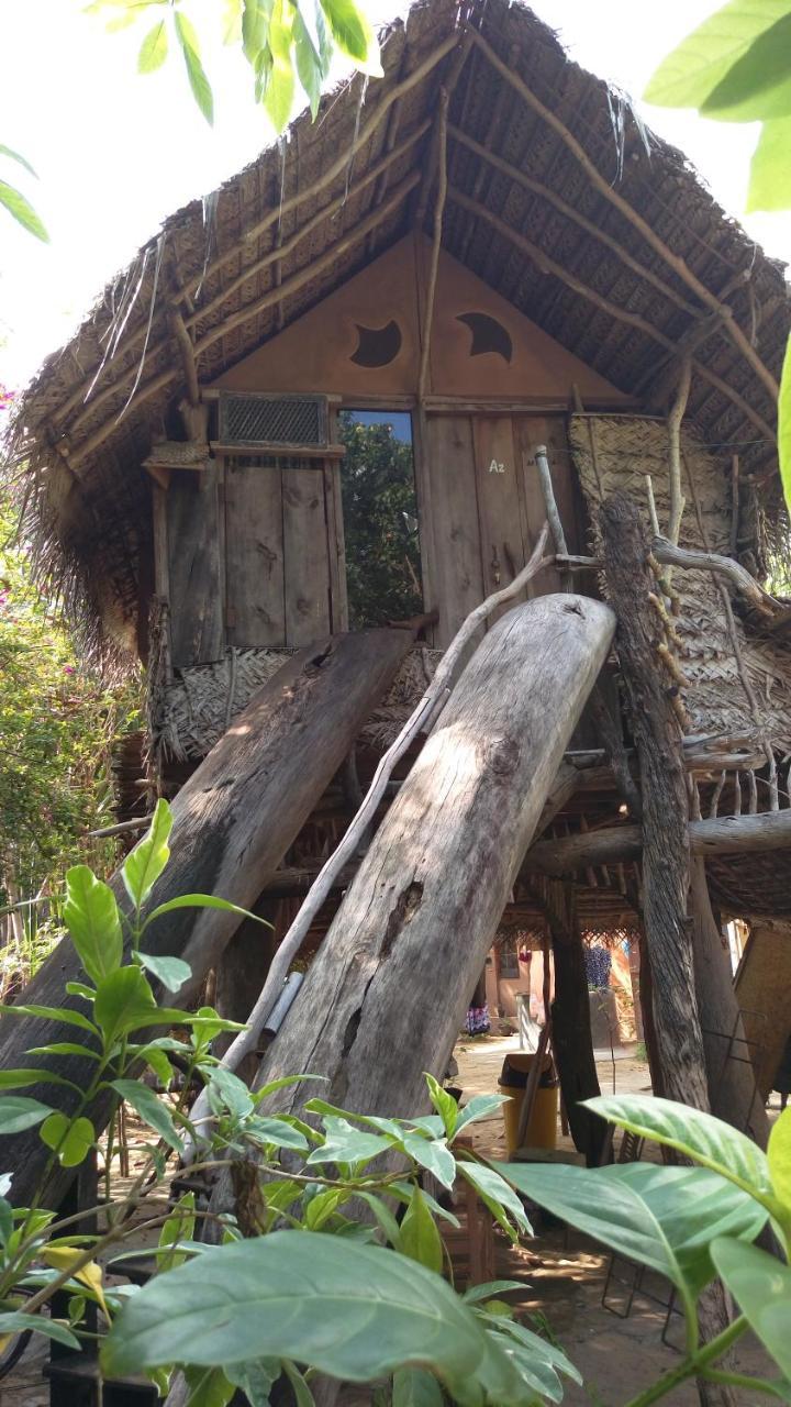 Beach Hut Arugam Bay Bagian luar foto