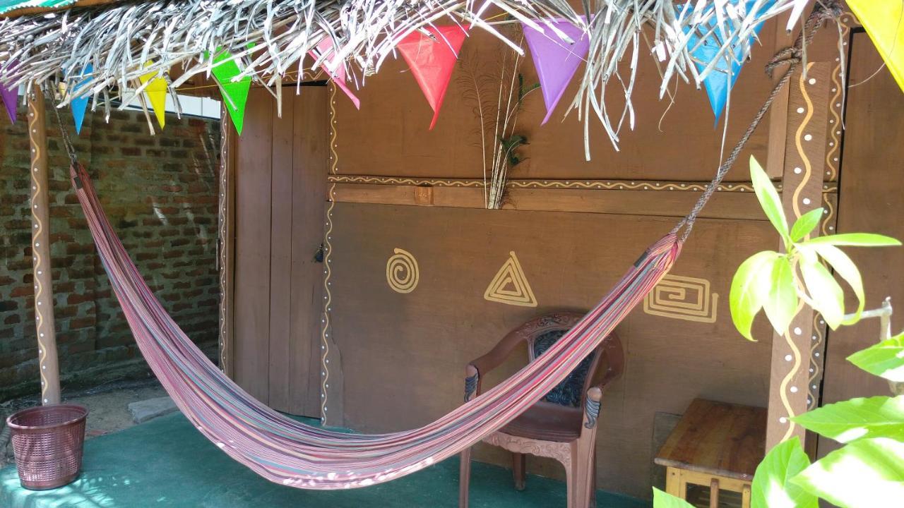Beach Hut Arugam Bay Bagian luar foto