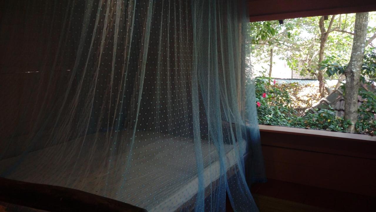 Beach Hut Arugam Bay Bagian luar foto